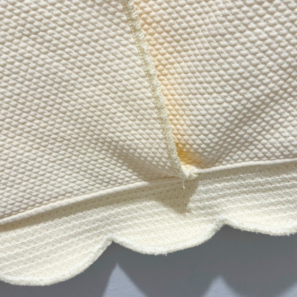 NOBLE EXCELLENCE Replacement Euro Pillow Sham Textured Matelassé Scalloped Edge - Picture 6 of 8